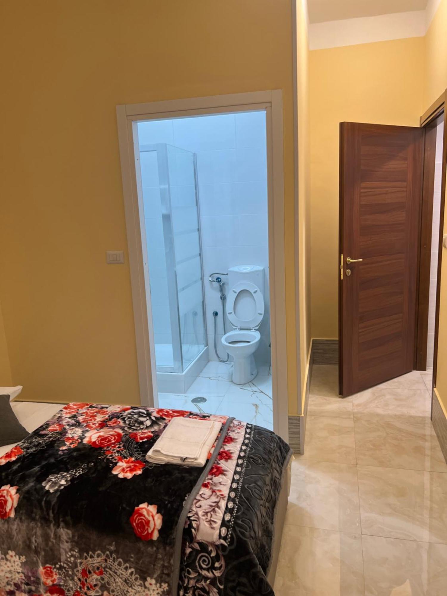 Termini Gioberti Bed & Breakfast Рим Екстериор снимка
