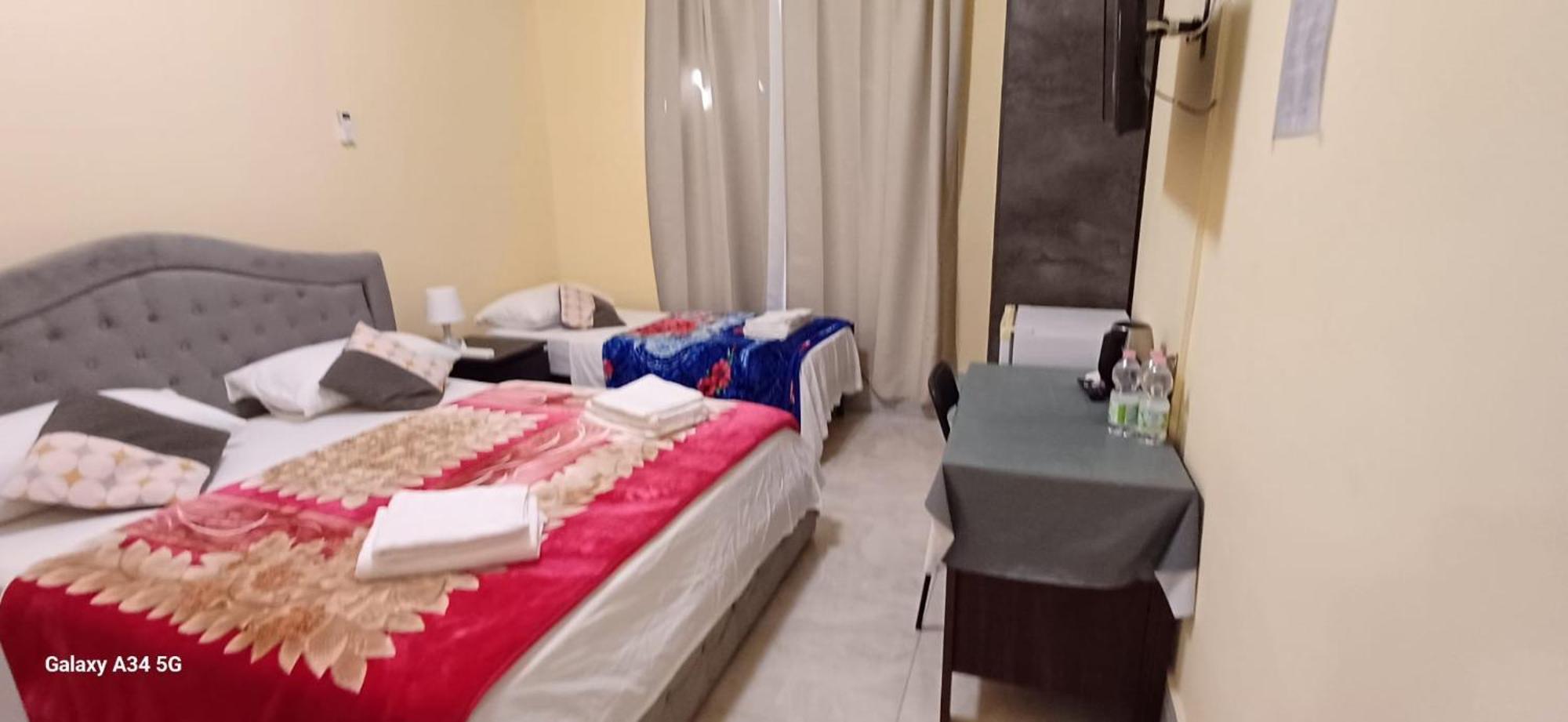 Termini Gioberti Bed & Breakfast Рим Екстериор снимка