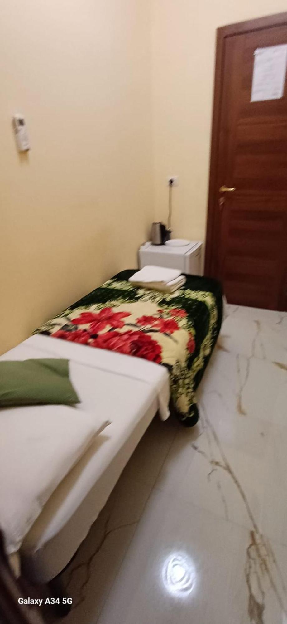 Termini Gioberti Bed & Breakfast Рим Екстериор снимка