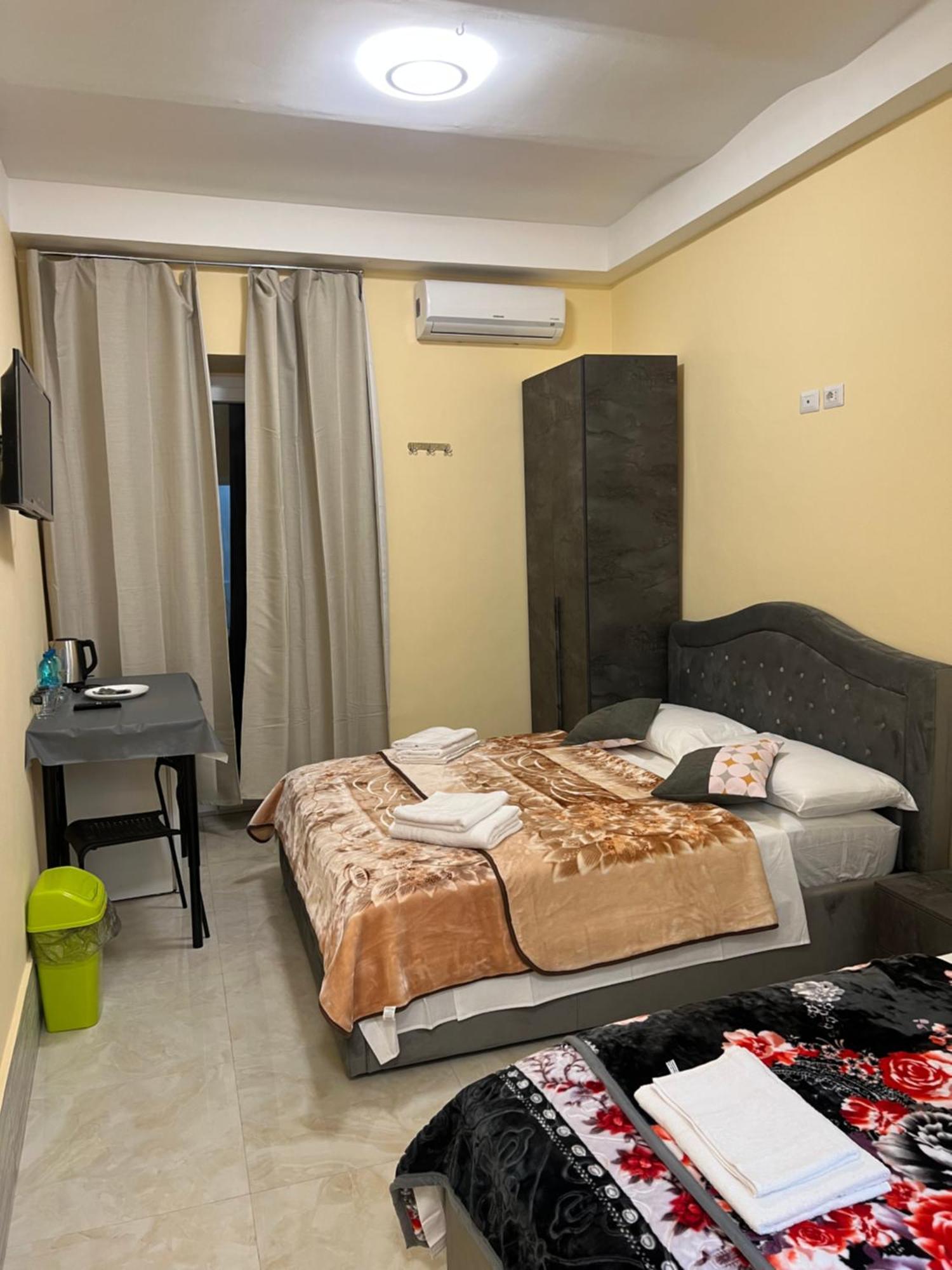 Termini Gioberti Bed & Breakfast Рим Екстериор снимка