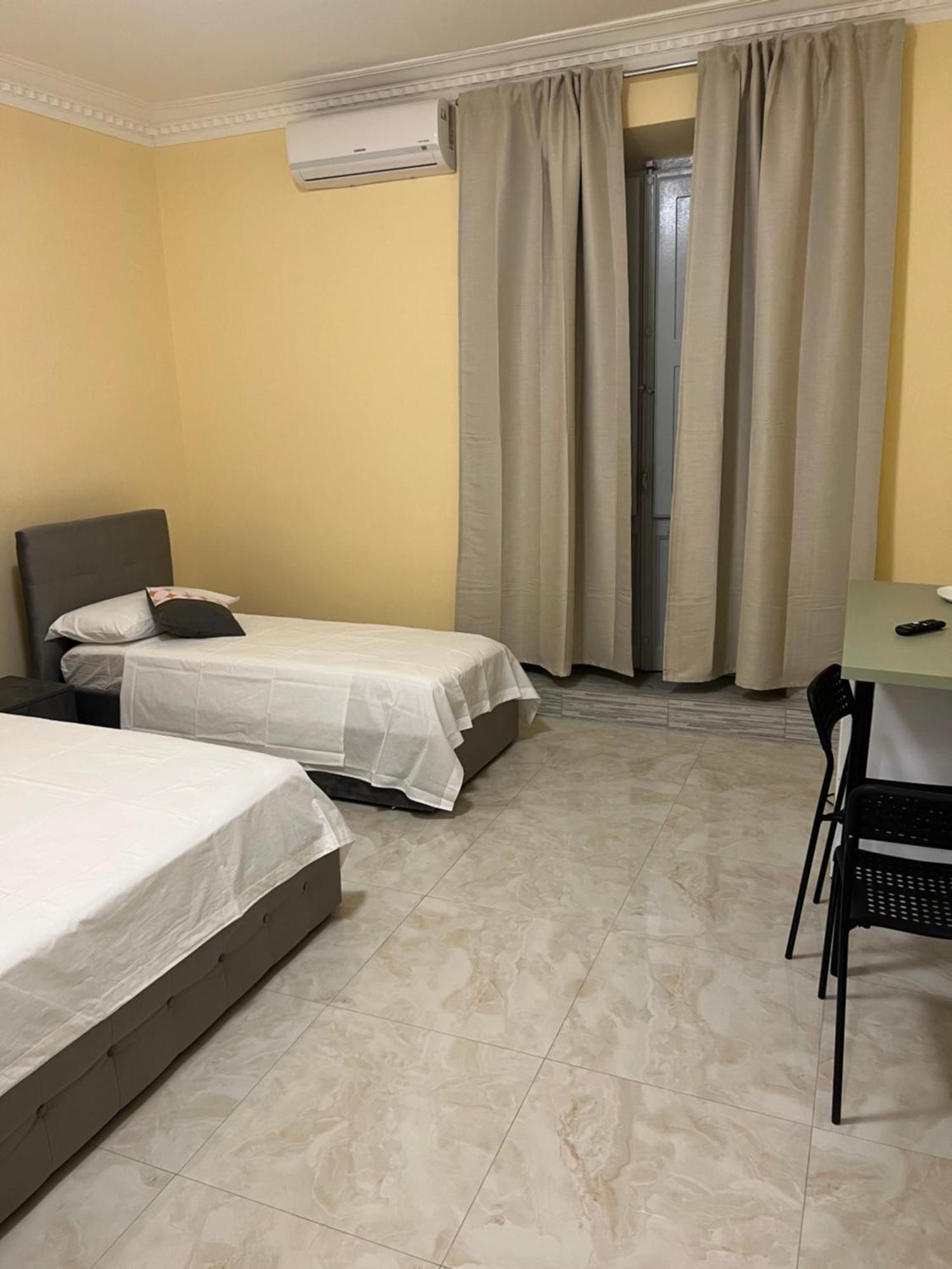 Termini Gioberti Bed & Breakfast Рим Екстериор снимка