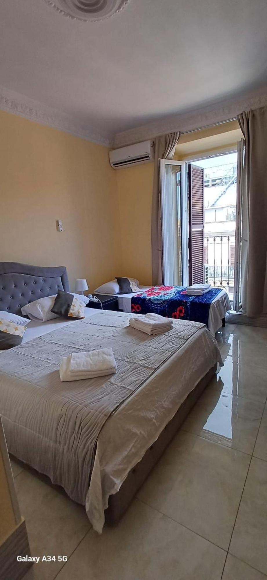 Termini Gioberti Bed & Breakfast Рим Екстериор снимка