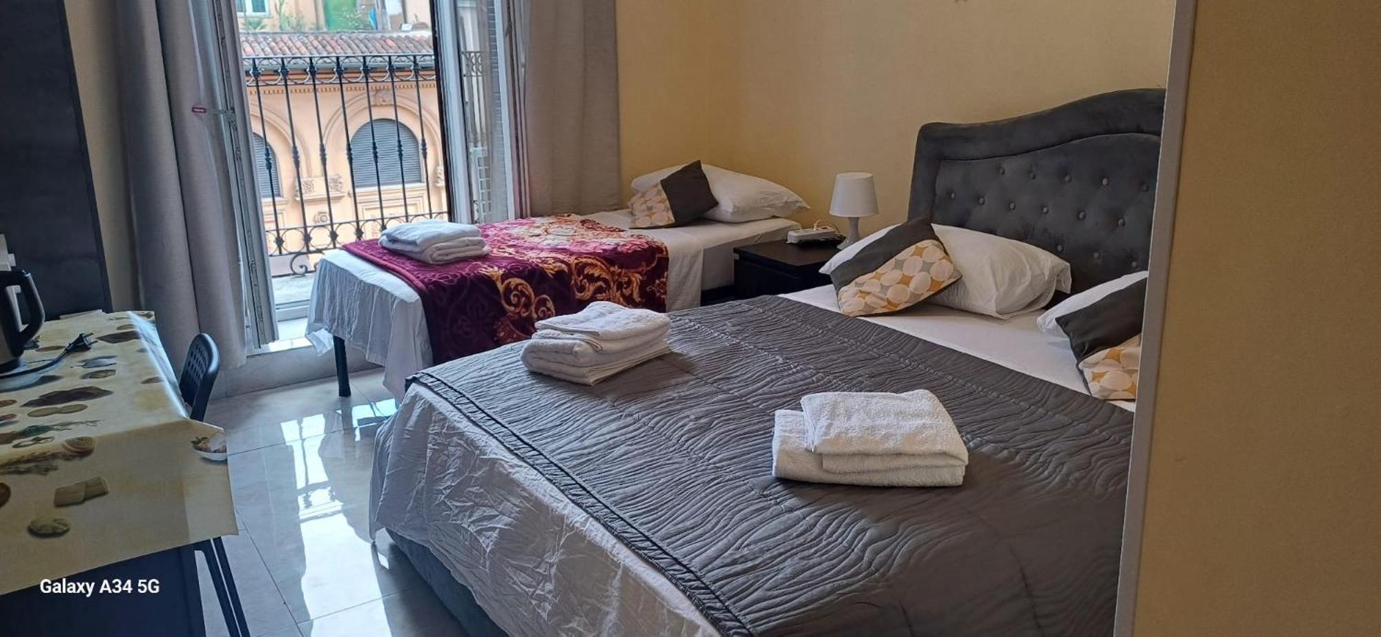 Termini Gioberti Bed & Breakfast Рим Екстериор снимка