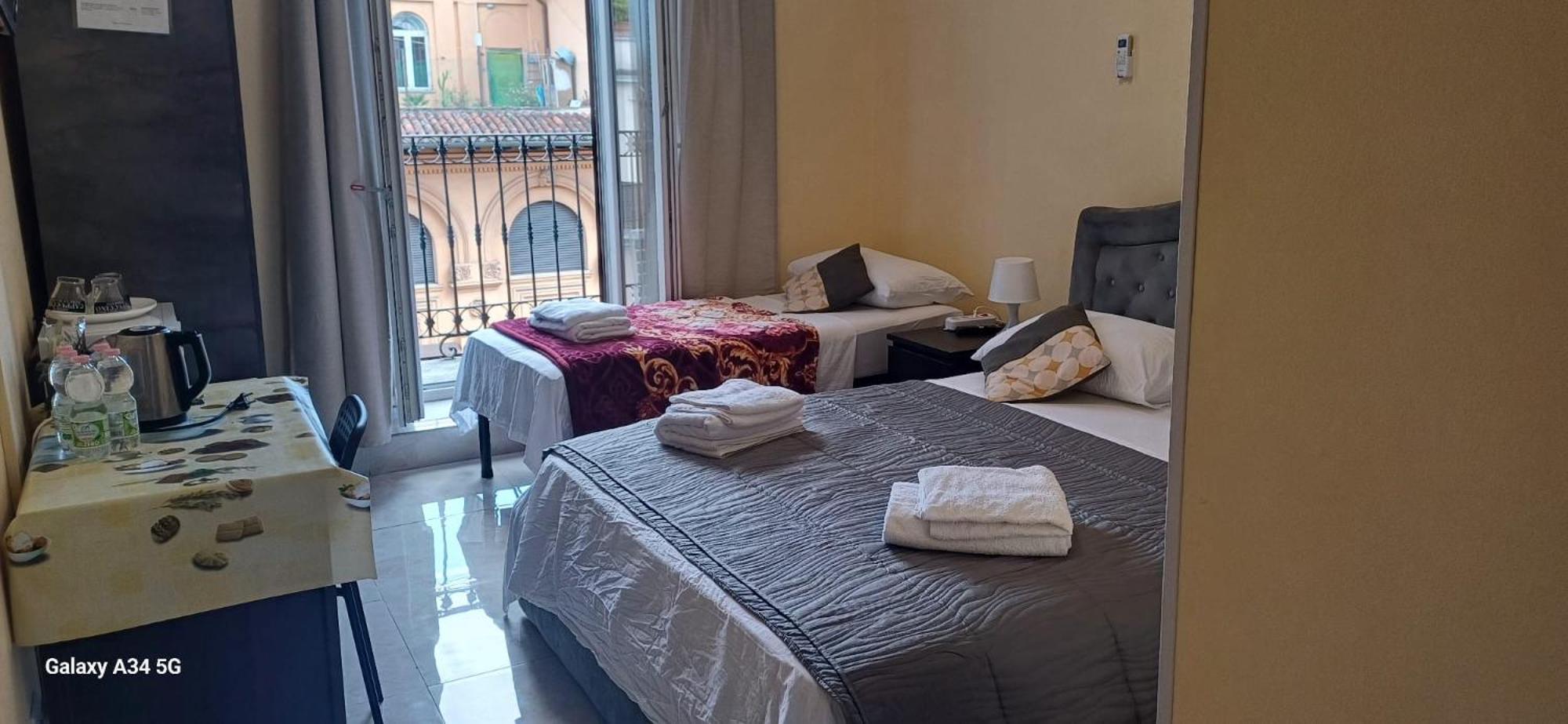 Termini Gioberti Bed & Breakfast Рим Екстериор снимка